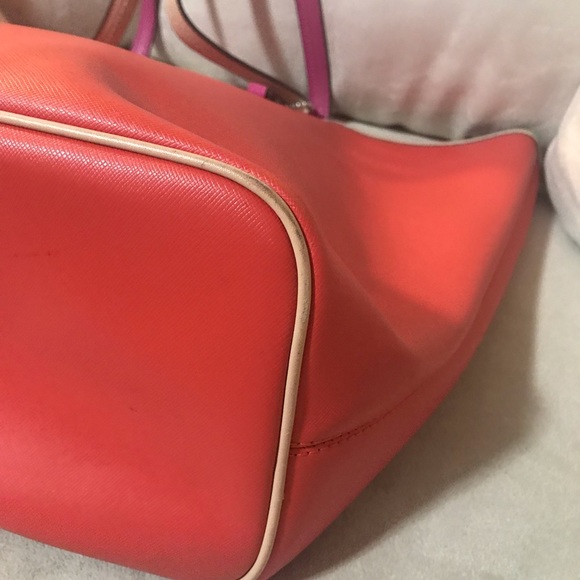 Coach Large Tote - Picture 3 of 6